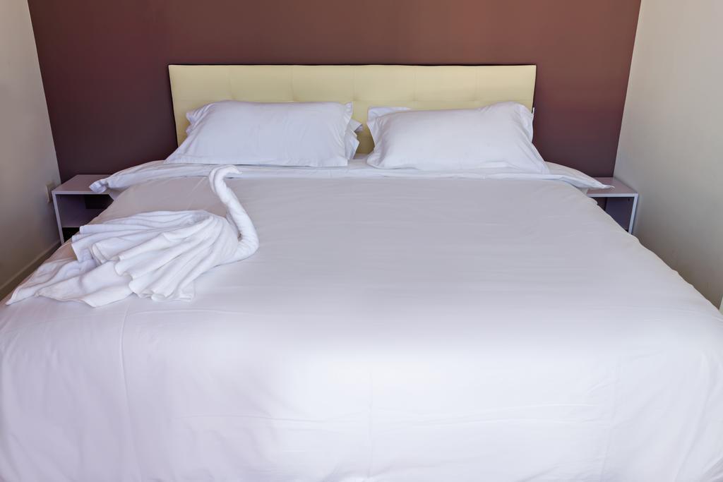 R Residence Jelutong Chambre photo